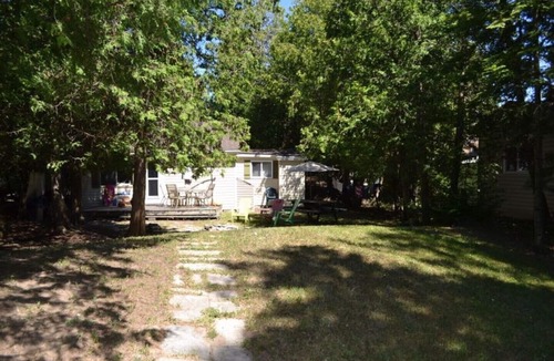 Sauble Beach Cottage | 3 Bedroom cottage in the Heart of Sauble Beach