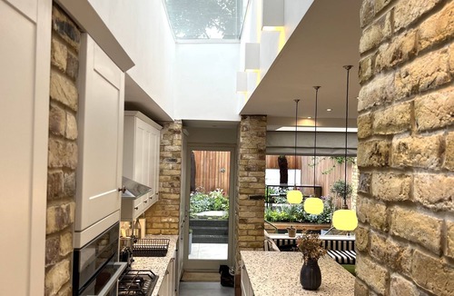 Clapton House | 3 Bedroom Renovated Victorian Terrace House