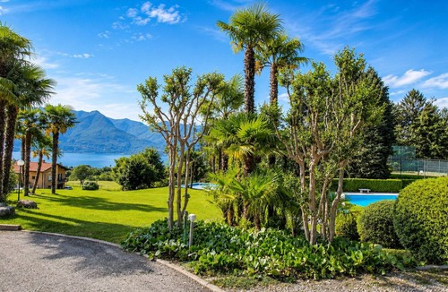 Euroville Apartment | 3-room apartment with balcony and wonderful lake view in a vacation complex with pool