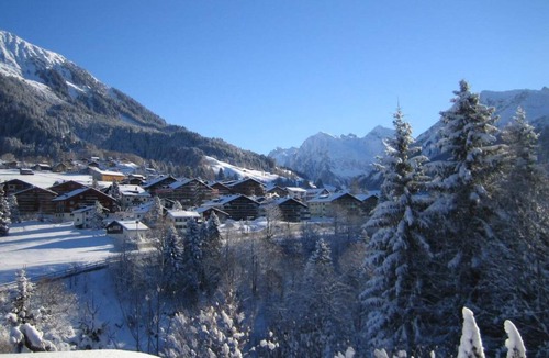 Klosters Platz Apartment | 3½-Zimmerwohnung by Interhome