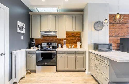 Central Hamilton Apartment | 37 m² Apartment ∙ 1 bedroom ∙ 4 guests