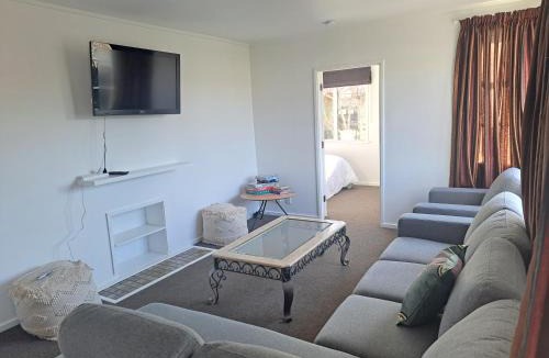 Richmond House | 3bdrm plus Sleepot Home,
