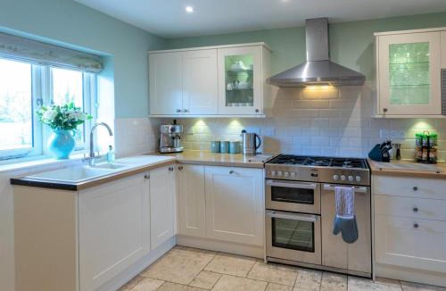Bembridge House | 4 Bed in Bembridge oc-ic130