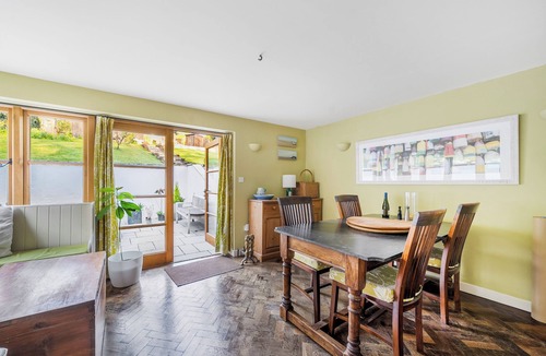Stuckton Cottage | 4 bedroom accommodation in Frogham, Fordingbridge