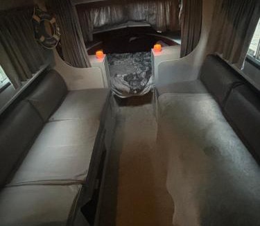 Birstall Boat Rental | 4 berth Boat house retreat in birstall, Leicester