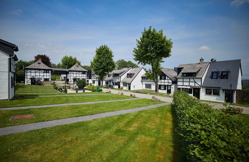 Trois-Ponts House | 4-person tower in the holiday park Landal Village les Gottales