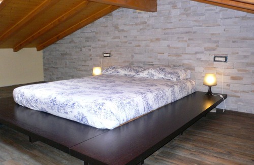 Montegrino Valtravaglia Apartment | 4-room apartment in a neat residence with pool and tennis court