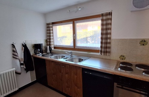 Klosters Dorf Apartment | 4½-Zimmerwohnung by Interhome