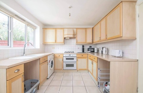 Oadby House | 5 BD - Large House Oadby