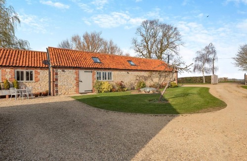 Welby Cottage | 5 Bed in Haceby (oc-c31061)