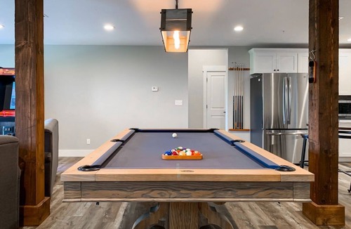 Table Rock House | 6 bedrooms with Private Swim Spa