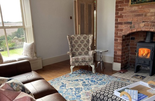 Ault Hucknall Cottage | A beautiful centuries old house, set in the rolling Derbyshire countryside south of the historic mar