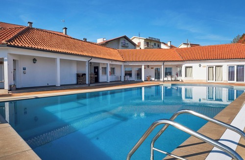 Santa Comba Dao House | A Casa Branca - Marroquinas