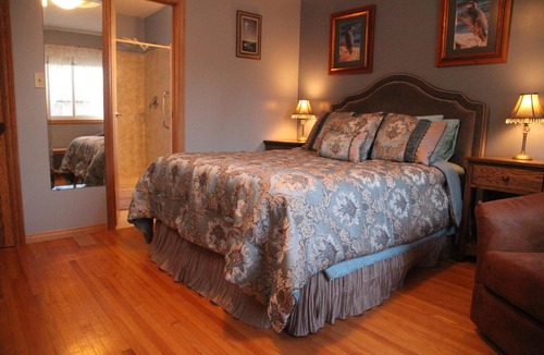 Stratford Bed & Breakfast | A Garden Stroll Bed & Breakfast