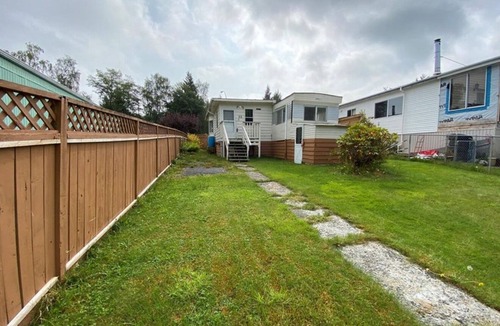 Port Hardy House | A Sweet Home Away from Home (MB 01)