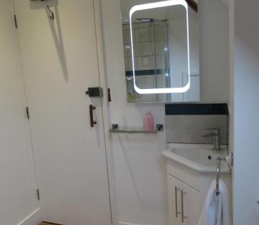 Oxford House | Acorn Guest House