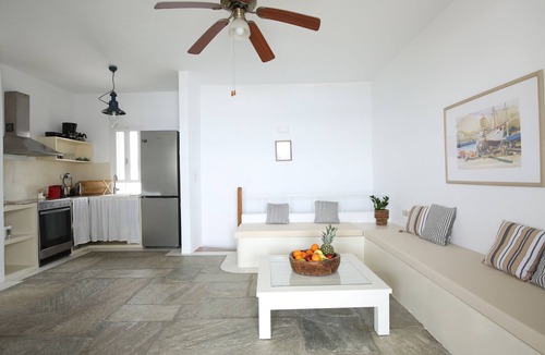 Nea Cryssi Akti Hotel | Acres Sunset Residence