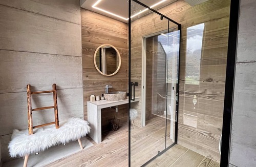 Valtellina House | Agarthi Suites