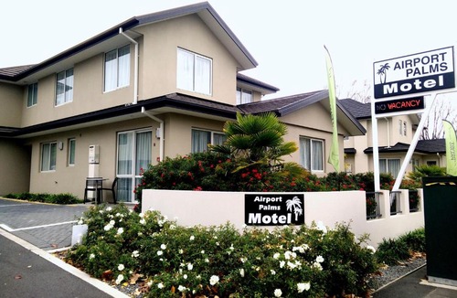 Burnside Hotel | Airport Palms Motel