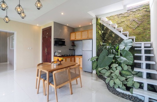 Melayang Hotel | Aksmi Suites & Villas
