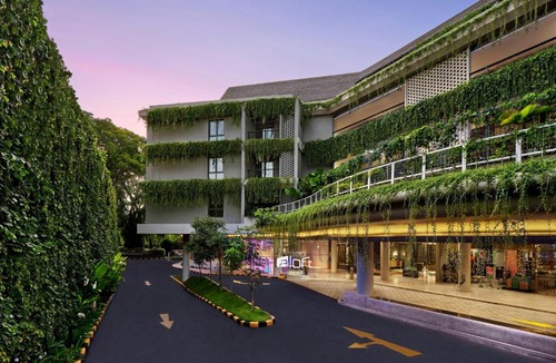 Downtown Kuta Hotel | Aloft by Marriott Bali Kuta at Beachwalk