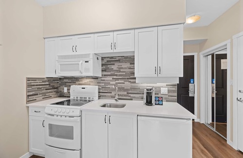 Village North Condo | Alpenglow Lodge Studio Suite with park view by MVA