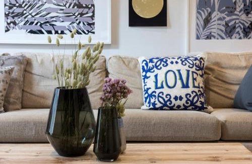 Kilburn Apartment | Amazing 4 Bed House wParking 2min walk to Station