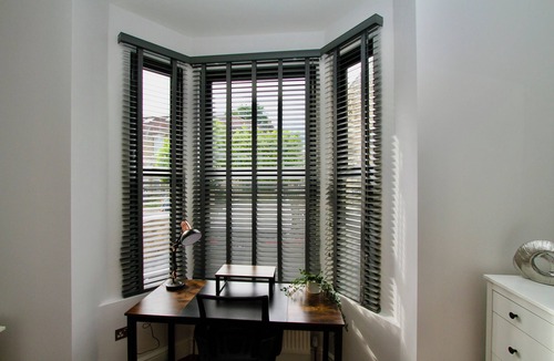 Hoe Street Apartment | Amazing Studio Apartment in East London with Free Parking