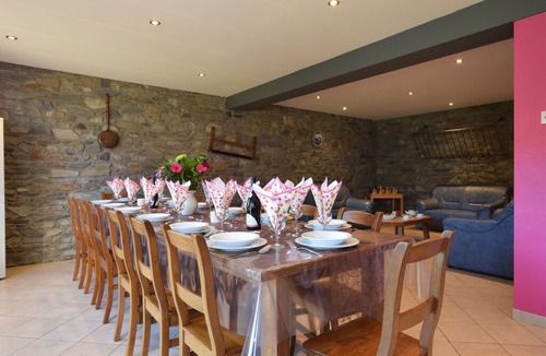 Mande Saint-Etienne House | An extremely pleasant house just a few kilometres from Bastogne.