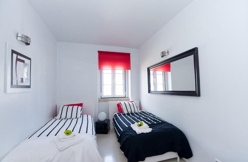 Sao Joao de Deus Apartment | Ana's Design Apartments