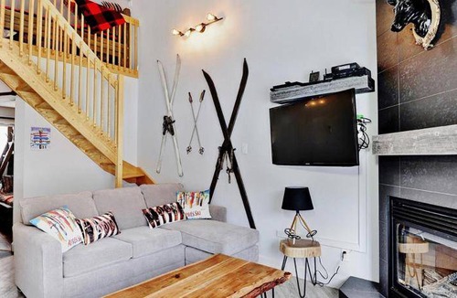 Stoneham Apartment | Apartment ∙ 2 bedrooms ∙ 8 guests