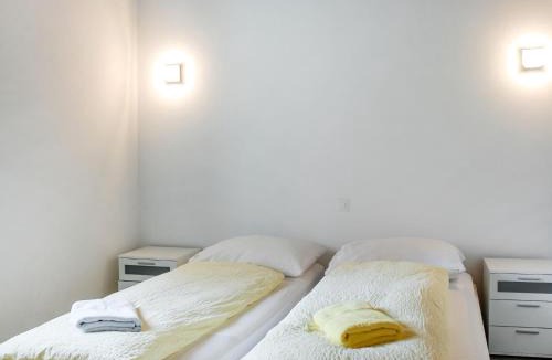 Vira Apartment | Apartment App- Vira Lago 500 Ost - EG by Interhome