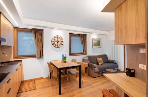 Valtellina Apartment | Apartment 'Chalet Emma Isolaccia' with Mountain View, Private Terrace and Wi-Fi