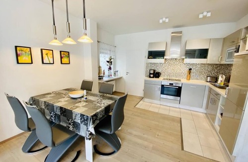 Warnemuende Apartment | Apartment Daisy, with sauna