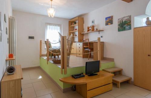 Gera Lario Apartment | Apartment Elisabetta - GLA115 by Interhome