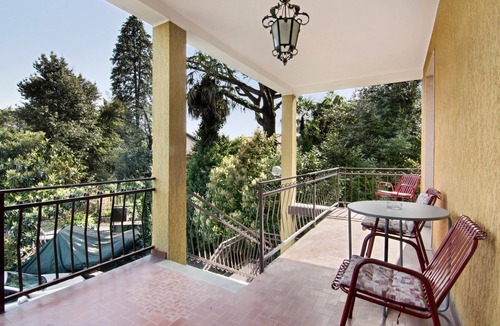 San Gregorio Apartment | Apartment 'Gravedona Lake' with Mountain View, Private Terrace and Wi-Fi