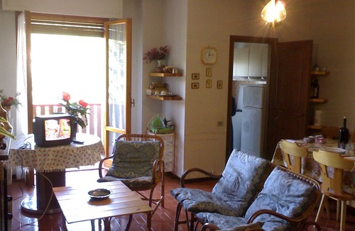 Moggio Apartment | Apartment in the mountains on the ski slopes