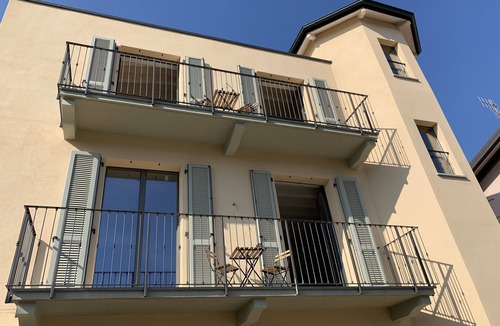 Carate Urio Apartment | Apartment La Torretta with fantastic lake views over Lake Como