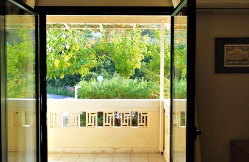 Stalida Apartment | Apartment "Mirela's Suite" with view of the water
