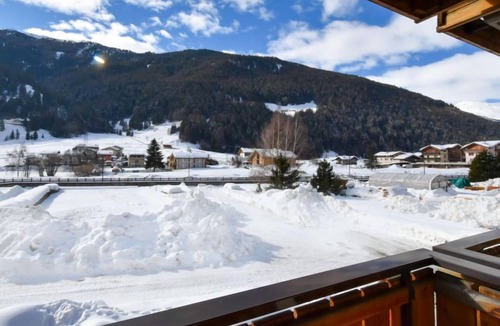 Valtellina Apartment | Apartment Mountain Home in Bormio - 10 persons, 3 bedrooms