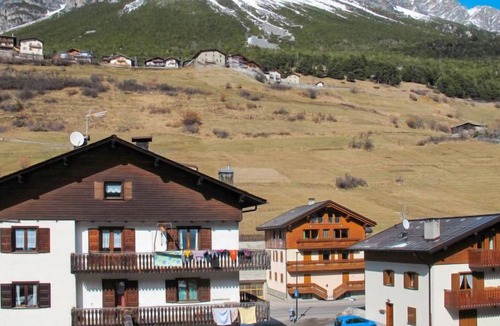 Valtellina Apartment | Apartment Mountain Home in Bormio - 10 persons, 2 bedrooms