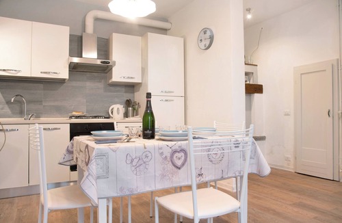 Cuvio Apartment | Apartment 'Simona Lago Maggiore' with Mountain View, Balcony and Wi-Fi