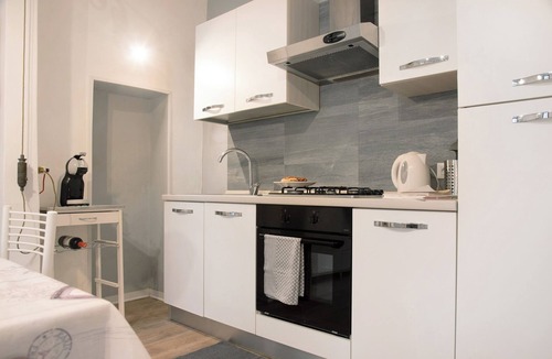 Cuvio Apartment | Apartment 'Simona Lago Maggiore' with Mountain View, Balcony and Wi-Fi