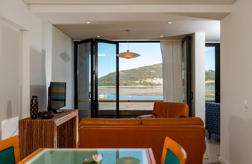 Lanhelas Apartment | Apartment with River and Sea View in Caminha