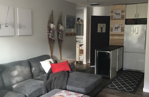 Okanagan-Similkameen Condo | Apex Mountain renovated one bedroom Condo with mountain view