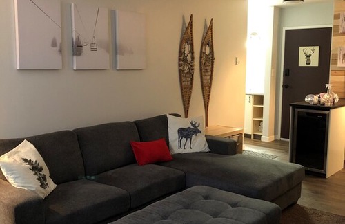 Okanagan-Similkameen Condo | Apex Mountain renovated one bedroom Condo with mountain view