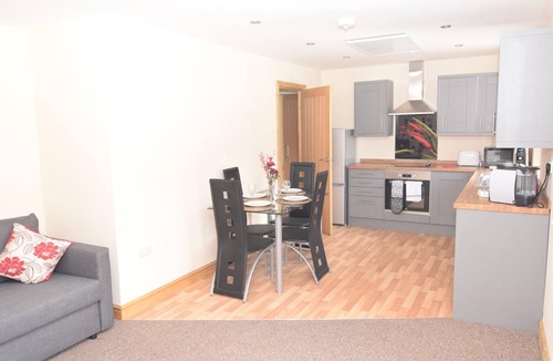 Newark Apartment | Appleton Apartments - 2 Bedroom Apartment