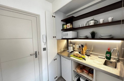 Hove Apartment | Apt. 11 - Seaside Serenity Chic Studio Steps to Beach