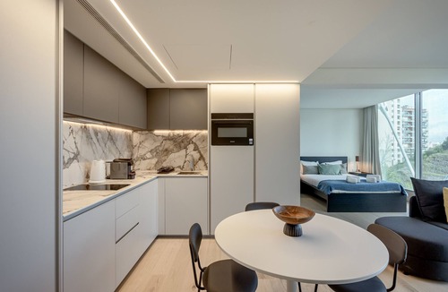 Alto do Pina Apartment | Areeiro Vision Studio by Homing