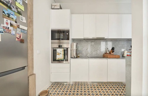 Santo Condestavel Apartment | Art Deco 2 Bed, 2 Bath Apt in Campo Ourique